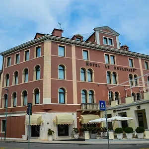 4* Hotel Le Boulevard