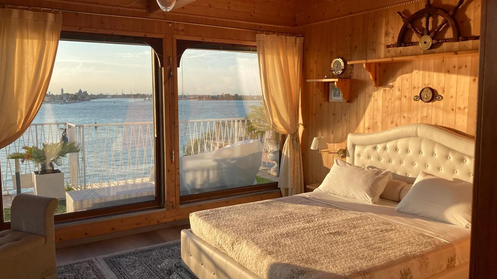 Oasis Golden Lagoon Chalet Lido di Venezia